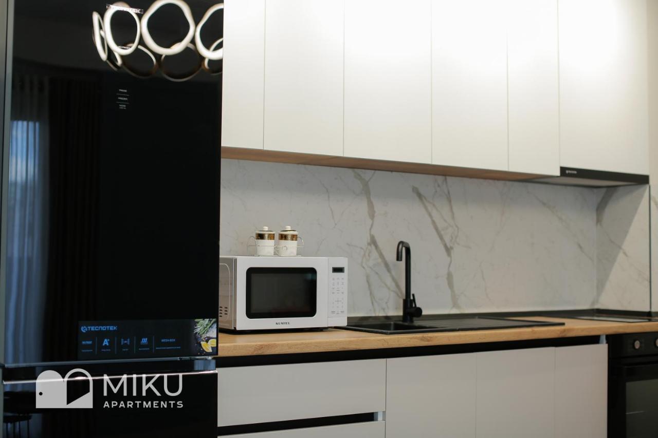 Miku Apartment - Glamorous 1Bedroom Apartment At Olympic Residence Tirana Exterior photo