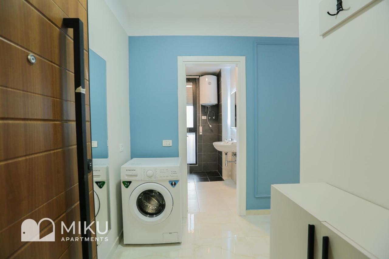 Miku Apartment - Glamorous 1Bedroom Apartment At Olympic Residence Tirana Exterior photo