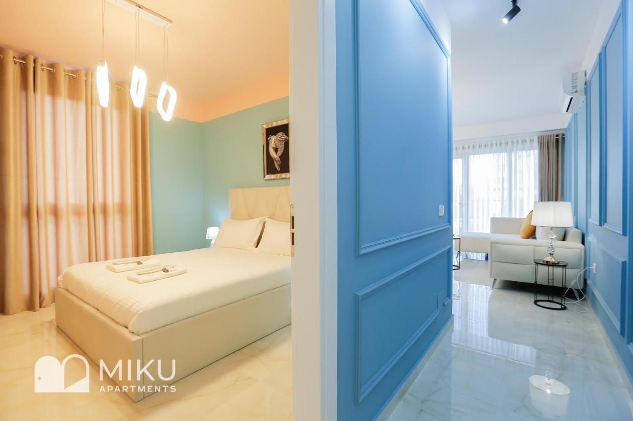 Miku Apartment - Glamorous 1Bedroom Apartment At Olympic Residence Tirana Exterior photo